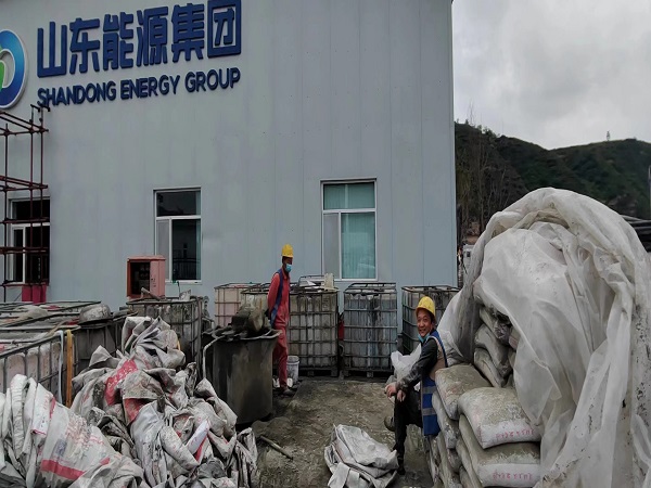 嘉鱼厂房地面下沉注浆加固